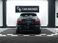 Usado Porsche Cayenne Turbo 520 CV (382 kW) 2015 Negro SUV