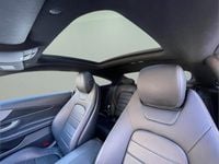 Usado Mercedes C220 194 CV (142 kW) 2020 Blanco Coupe