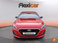 Usado Hyundai i30 110 CV (80 kW) 2018 Rojo