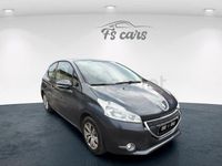 Usado Peugeot 208 Active 82 CV (60 kW) 2013 Gris / plata Utilitario