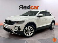 Usado VW T-Roc Life 150 CV (110 kW) 2024 Blanco SUV