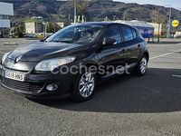 Usado Renault Mégane Dynamique 115 CV (84 kW) 2013 Negro Berlina