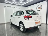 Usado Citroën C3 Attraction 68 CV (50 kW) 2014 Plateado Utilitario