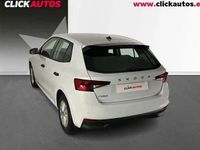 Käytetty Skoda Fabia Essence 80 HP (58 kW) 2025 Hopea Viistoperä