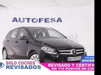 Usado Mercedes B180 110 CV (80 kW) 2016 Negro Utilitario