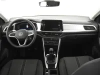 Usado VW T-Roc Life 110 CV (80 kW) 2022 Gris/plata SUV