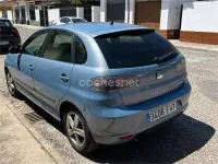 Usado Seat Ibiza Reference 100 CV (73 kW) 2007 Azul Utilitario