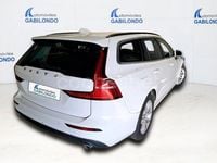 Usado Volvo V60 Momentum 165 CV (121 kW) 2021 Blanco Familiar