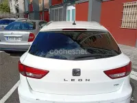 Usado Seat Leon ST Style 110 CV (80 kW) 2018 Blanco Familiar