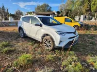 Usado Toyota RAV4 Hybrid Advance 197 CV (144 kW) 2018 Blanco SUV