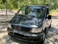 Usado Mercedes V230 98 CV (72 kW) 1997 Negro Monovolumen