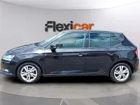 Usado Skoda Fabia Ambition 95 CV (69 kW) 2021 Negro Utilitario