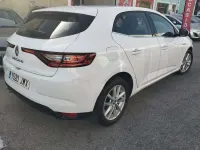 Usado Renault Mégane Zen 132 CV (97 kW) 2017 Blanco Utilitario