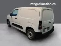 Usado Citroën Berlingo 102 CV (75 kW) 2021 Blanco Monovolumen