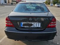 Usado Mercedes C270 Avantgarde 170 CV (125 kW) 2001 Negro Berlina