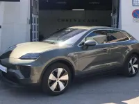 Usado Porsche Macan 300 kW (408 CV) 2024 Verde SUV