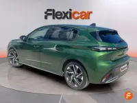 Usado Peugeot 308 Allure 131 CV (96 kW) 2024 Verde Utilitario