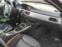Käytetty BMW 318 122 HP (89 kW) 2008 Musta Farmari