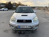 Usado Toyota RAV4 Luna 116 CV (85 kW) 2004 Gris / plata SUV
