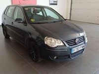 Usado VW Polo Highline 79 CV (58 kW) 2007 Gris Utilitario