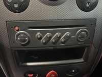 Usado Renault Mégane II Dynamique 100 CV (73 kW) 2005 Azul Utilitario