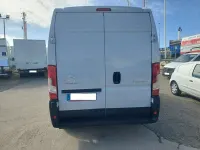 Usado Citroën Jumper 140 CV (102 kW) 2023 Blanco Monovolumen