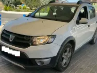 Usado Dacia Sandero Lauréate 90 CV (66 kW) 2016 Blanco Berlina
