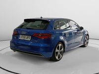 Usado Audi A3 Ambition 110 CV (80 kW) 2016 Azul Utilitario