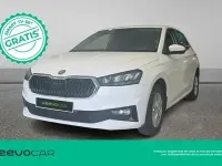 Usado Skoda Fabia Selection 95 CV (69 kW) 2024 Blanco Utilitario