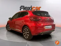 Usado Renault Clio Techno 90 CV (66 kW) 2023 Rojo Utilitario