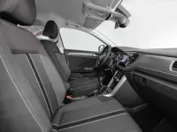 Usado VW T-Roc 110 CV (80 kW) 2023 Gris SUV