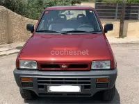 Usado Nissan Terrano 100 CV (73 kW) 1995 Granate SUV