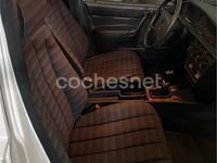 Usado Mercedes 190 109 CV (80 kW) 1991 Blanco Berlina