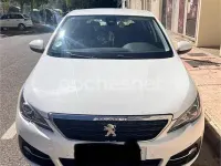 Usado Peugeot 308 Business-Line 100 CV (73 kW) 2018 Blanco Berlina