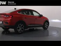 Usado Renault Arkana Zen 145 CV (106 kW) 2022 Rojo SUV