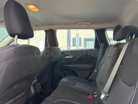 Usado Jeep Cherokee Longitude 170 CV (125 kW) 2016 Gris / plata SUV
