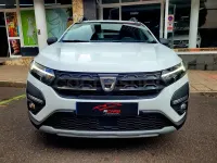 Usado Dacia Sandero Essentiel 91 CV (66 kW) 2022 Blanco Berlina