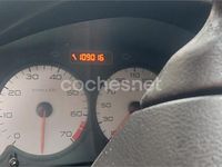 Usado Peugeot 206 75 CV (55 kW) 2004 Azul Berlina
