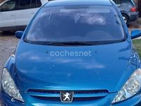 Usado Peugeot 307 90 CV (66 kW) 2001 Azul Berlina