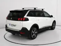 Usado Peugeot 5008 GT 136 CV (100 kW) 2024 Blanco SUV