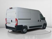 Usado Citroën Jumper 141 CV (103 kW) 2023 Blanco Monovolumen