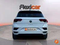 Usado VW T-Roc Advance 116 CV (85 kW) 2022 Blanco SUV