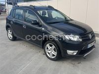 Usado Dacia Sandero Stepway 90 HP (66 kW) 2014 Preto Sedan