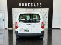 Usado Opel Combo Life Edition 102 HP (75 kW) 2021 Branco Monovolume