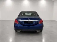 Usado Mercedes C220 AMG line 170 CV (125 kW) 2017 Azul Berlina