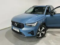 Usado Volvo XC40 Plus 211 CV (155 kW) 2022 Azul SUV
