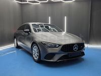Usado Mercedes CLA200 Shooting Brake 150 CV (110 kW) 2022 Gris / plata Familiar
