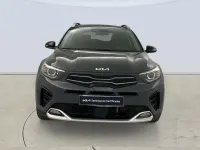 Usado Kia Stonic GT-Line 101 CV (74 kW) 2022 Gris SUV