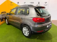 Usado VW Tiguan 140 CV (102 kW) 2014 Gris / plata SUV