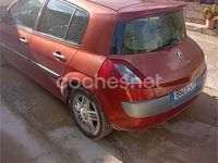 Usado Renault Mégane II Dynamique 120 CV (88 kW) 2004 Rojo Berlina